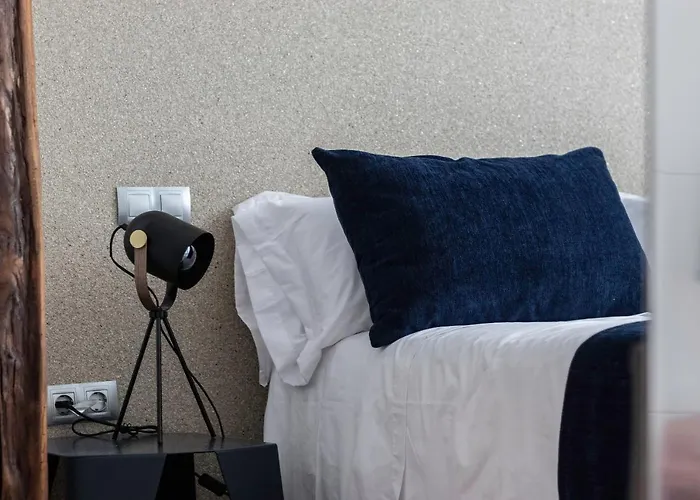 Apartment Piso De Diseno Junto Al Casco Viejo *